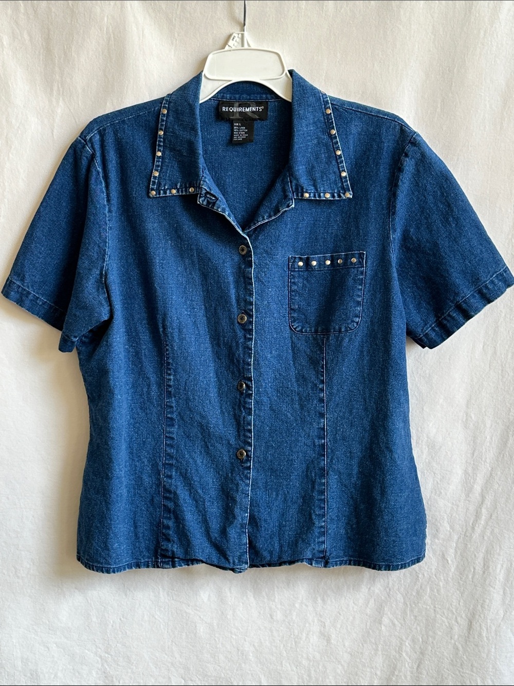 Vintage Requirements linen blend denim shirt with subtle metallic studs, size L